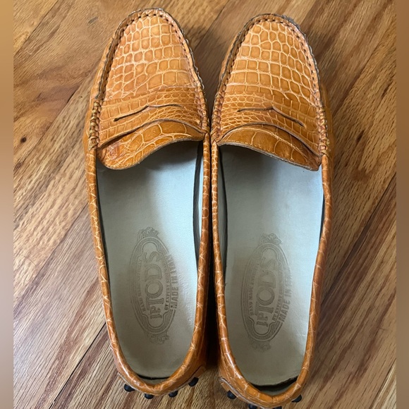 Tod’s Gommino Croc-embossed leather loafers - Picture 3 of 5